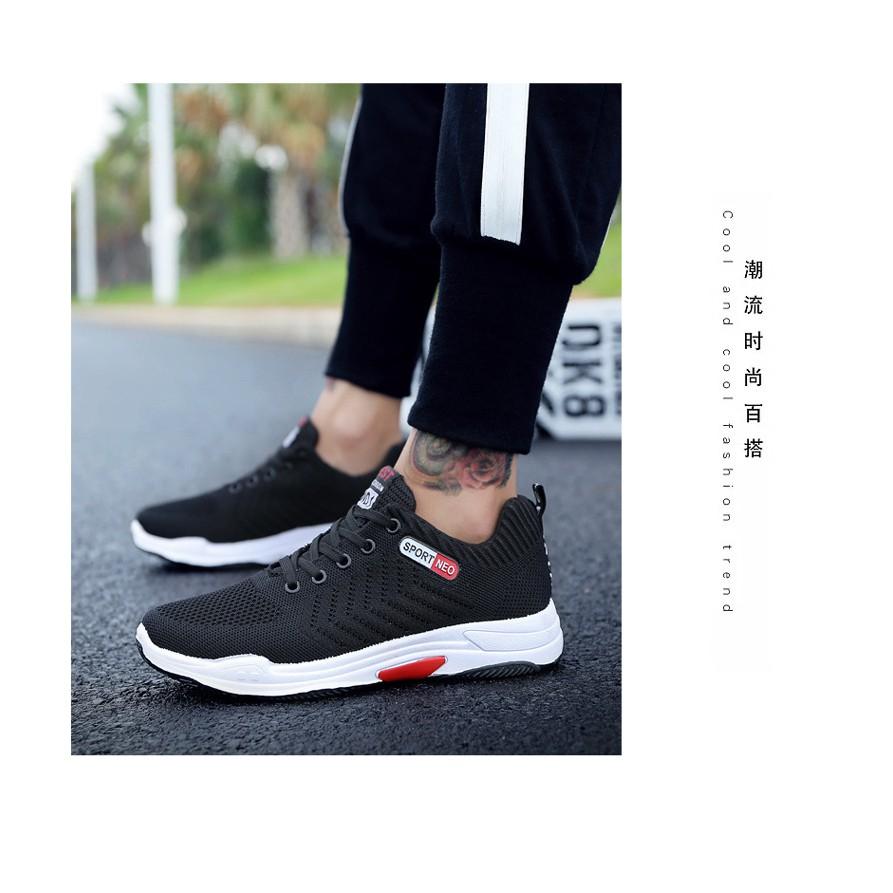 Giày Thể Thao Nam màu đen G951