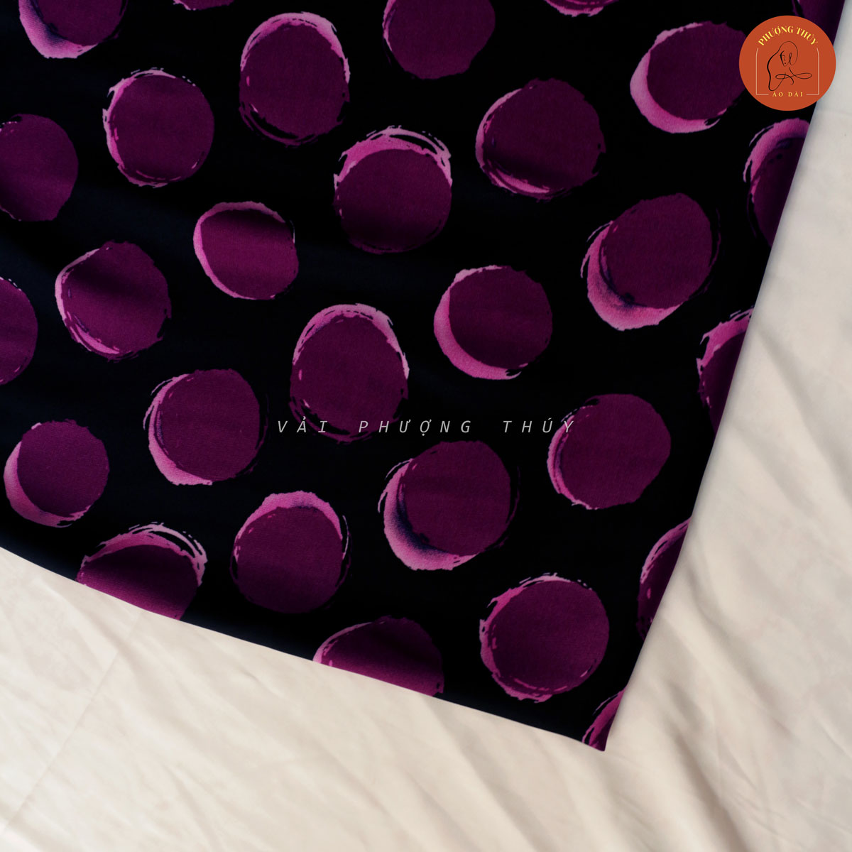 Vải lụa Satin PHƯỢNG THÚY in họa tiết, vải may đồ, may đồ bộ đầm váy và Pijama co giãn may không cần lót