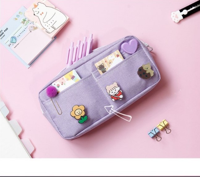 Túi đựng bút vải tặng kèm ghim cái hoạt hình 3D dễ thương - giao màu ngẫu nhiên