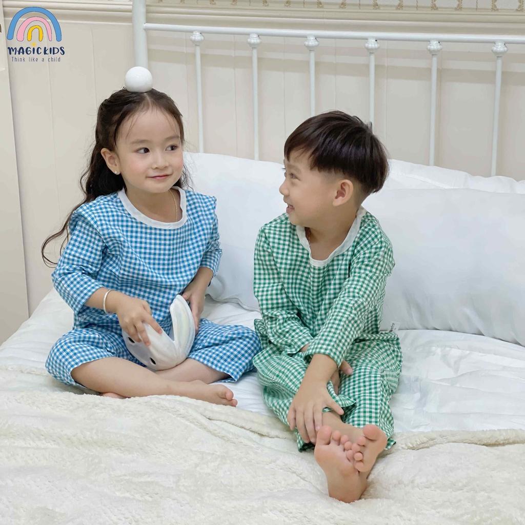 Đồ bộ dài tay cho bé Magickids cổ tròn kẻ caro dễ thương thấm hút mồ hôi Đồ ngủ pijama dài tay trẻ em BR22035