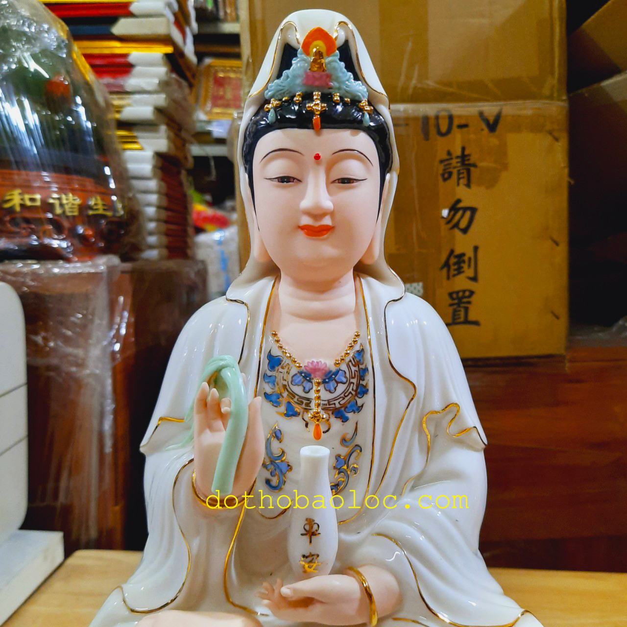 Tượng Quan Âm men sứ cao cấp nhập khẩu cao 36cm