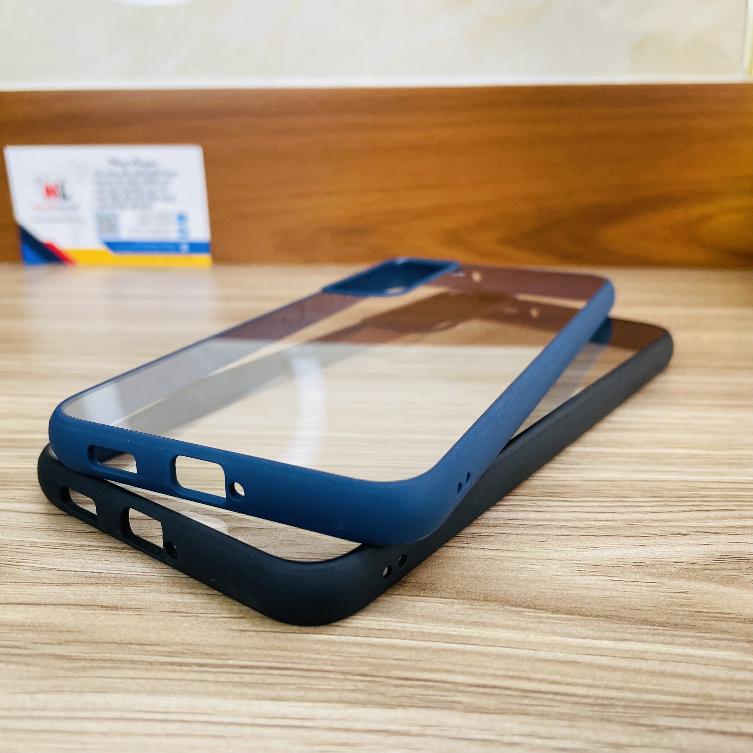 Ốp lưng Likgus trong viền màu dành cho Galaxy S22 - Hàng chính hãng