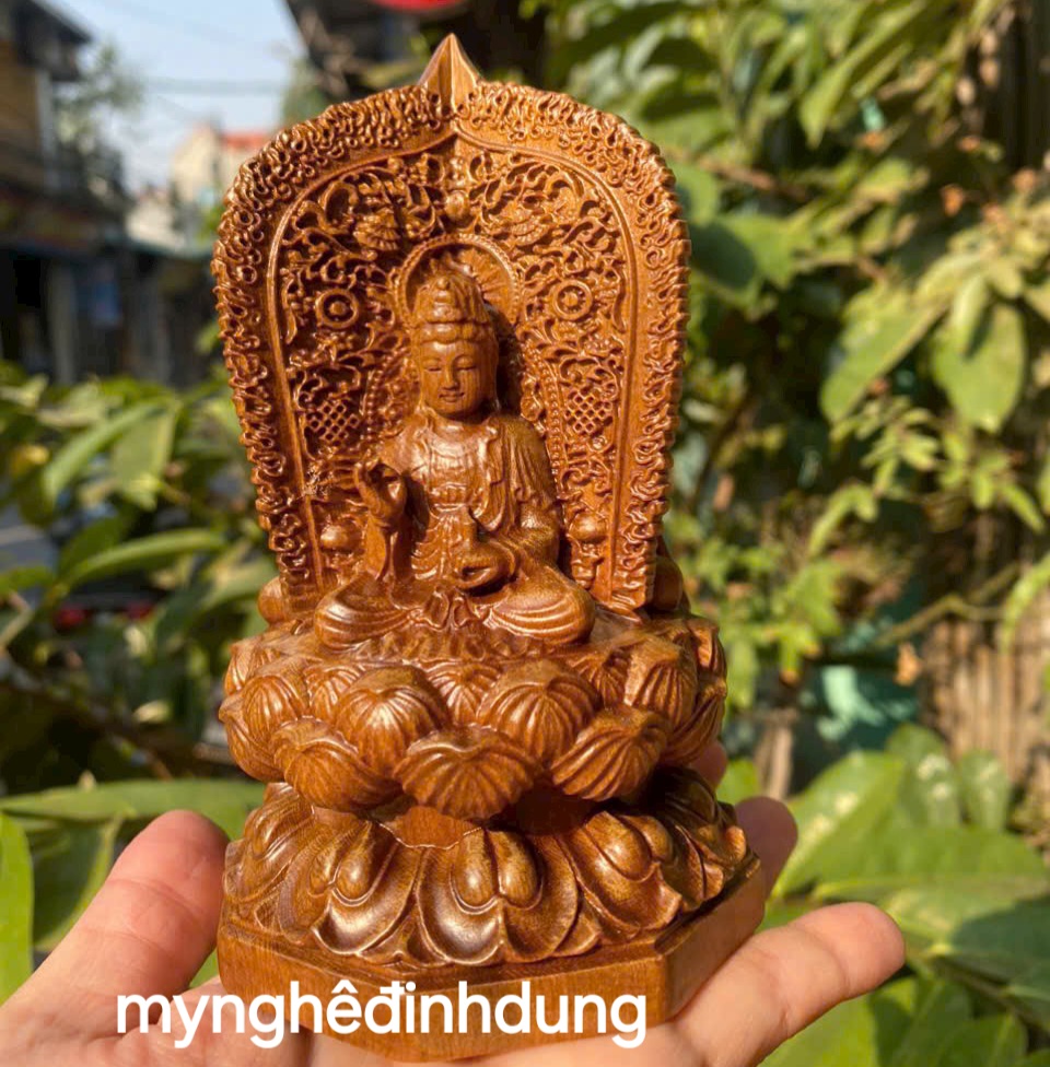 Tượng phật tam thánh bằng gỗ  bách xanh thơm nức cao 13x8x8cm