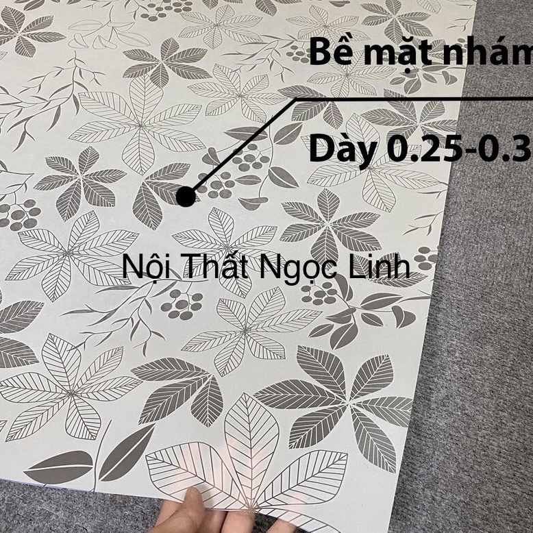 Giấy dán kính mờ hoa văn 3D keo sẵn bóc dán loại 1