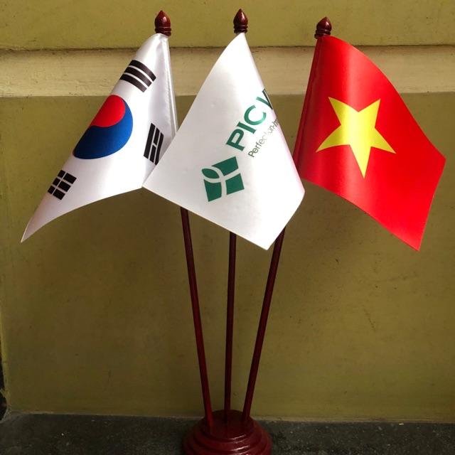 Cờ để bàn in logo công ty