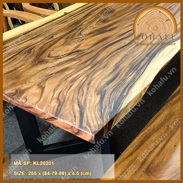 Mặt bàn gỗ me tây nguyên tấm, mặt không lỗi, vân đẹp dài 255 x rộng (84-79-89) x dày 4.5 (cm)