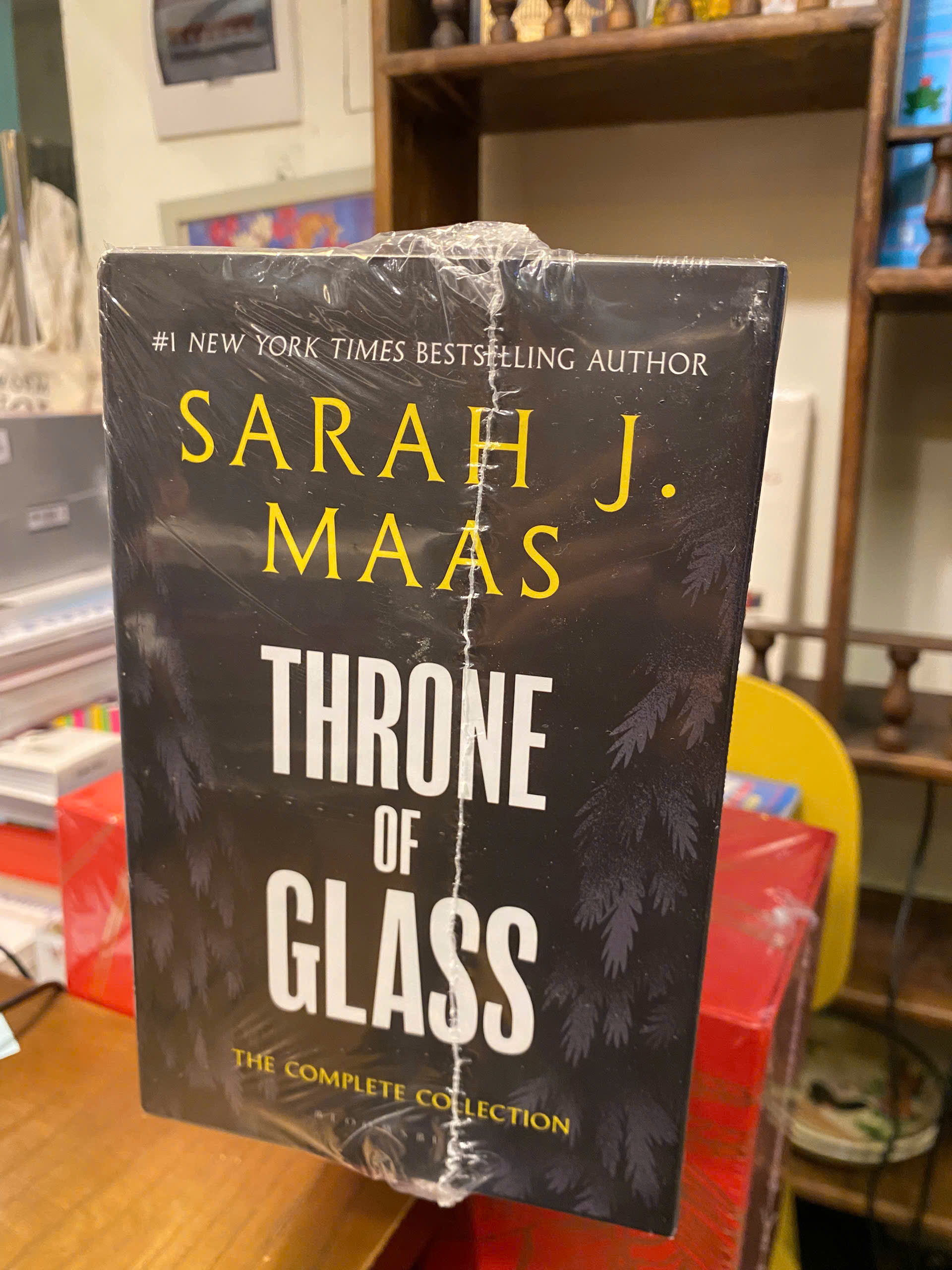 Sách - Throne of Glass Box Set (From Author of ACOTAR) by Sarah J. Maas | Fantasy Book Box Set