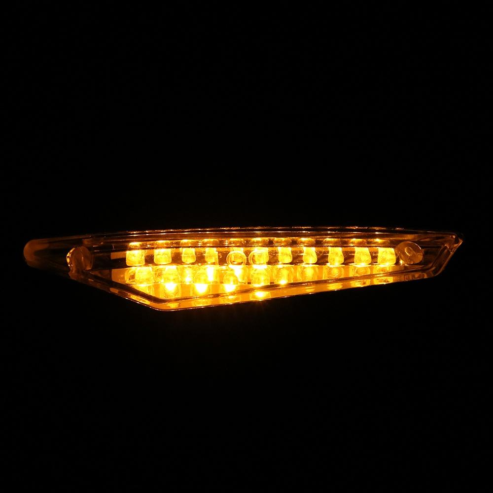 1 Cặp gương chiếu hậu tích hợp đèn LED xi nhan thông dụng cho xe máy