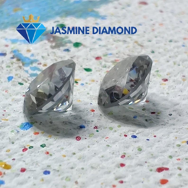 Kim cương nhân tạo Mỹ Moissanite giác cắt tròn màu xám