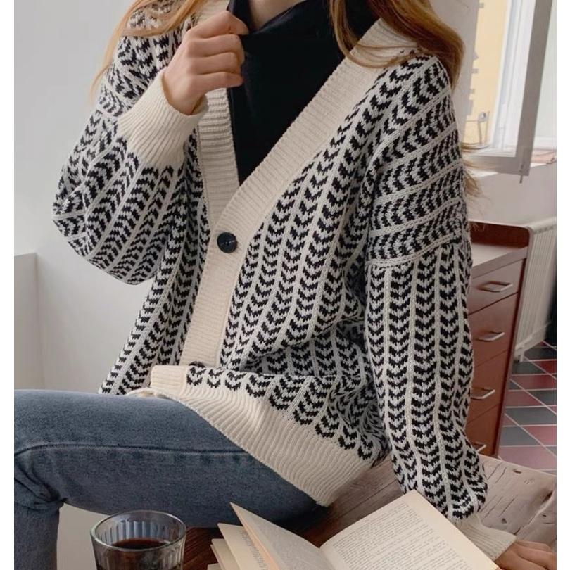MS469 Áo cardigan len hoạ tiết form rộng