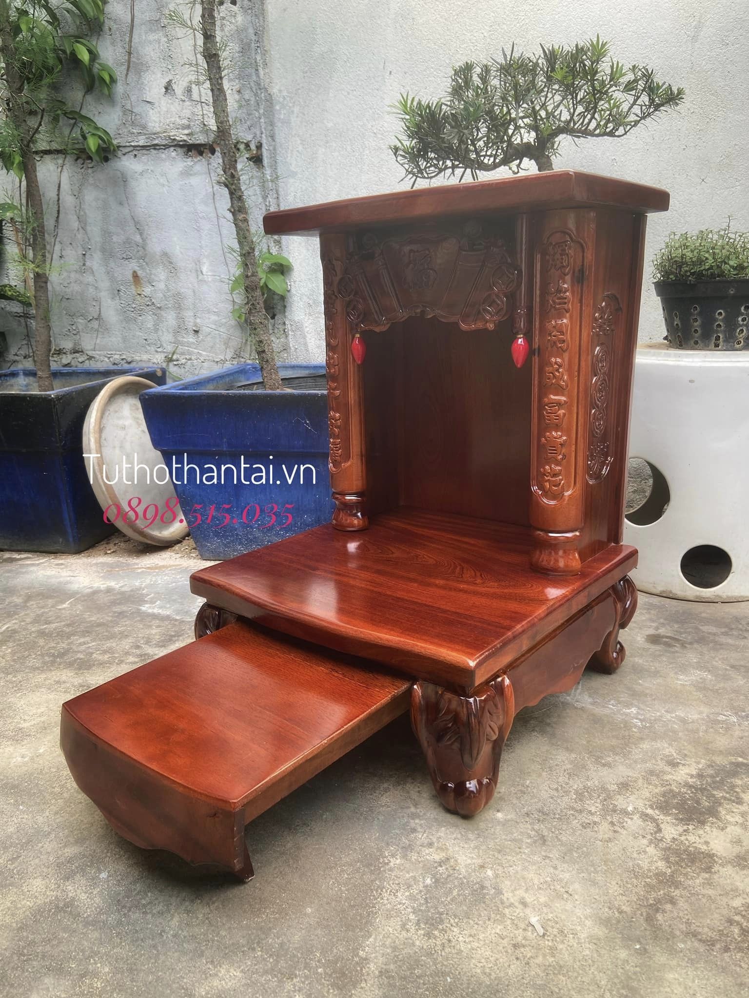 Bàn thờ thần tài gỗ Tràm mẫu hiện đại 48 x 68cm