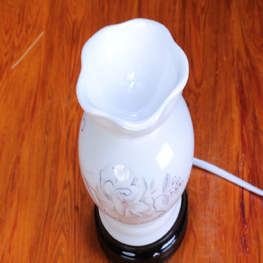 Đèn xông tinh dầu sứ Lasante hình bát mẫu hoa trắng DXS-03