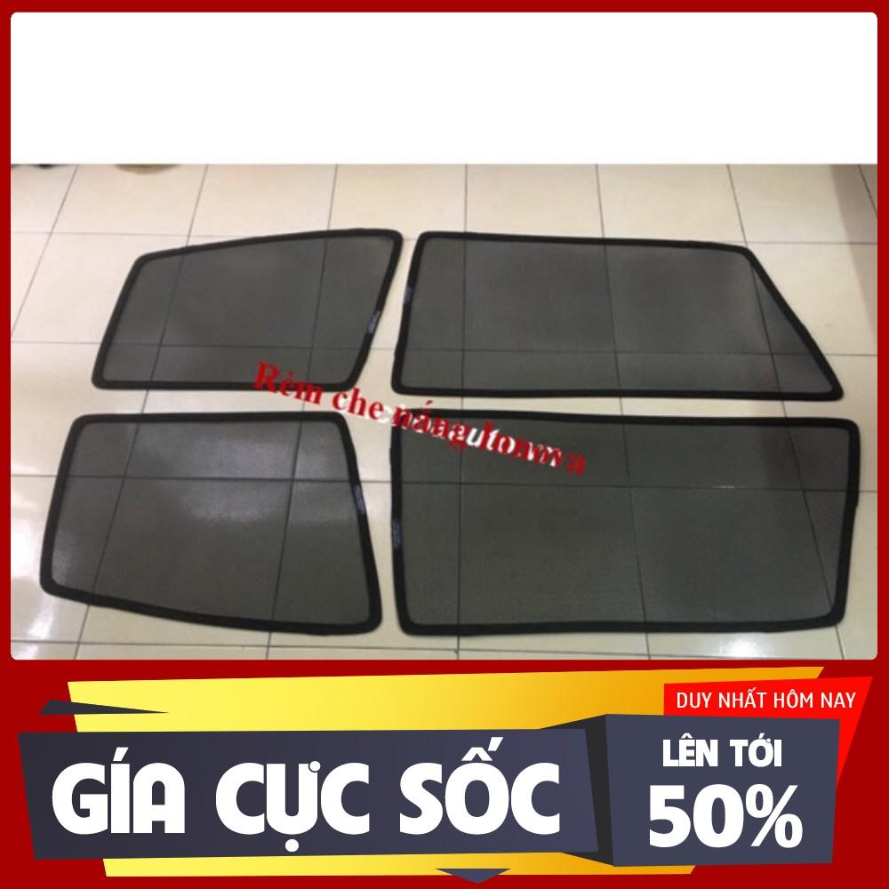 Rèm che nắng, rèm chắn nắng xe Innova 2007-2020 có hút nam châm