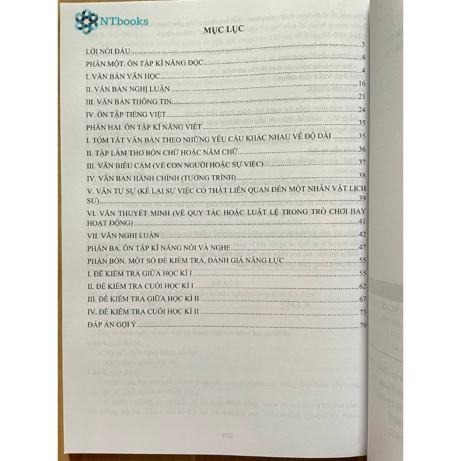 Sách Phát triển năng lực môn Ngữ Văn lớp 7