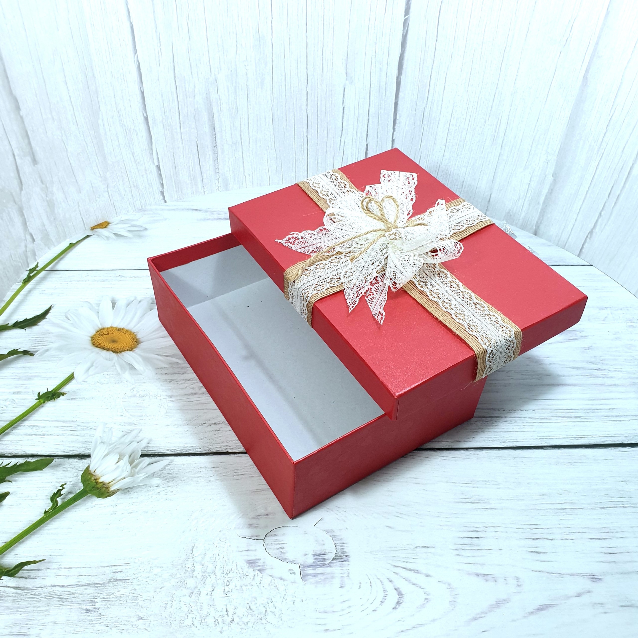Combo hộp quà tặng đẹp 23x17x7cm tặng thiệp + giấy rơm lót + túi quà - HQ01