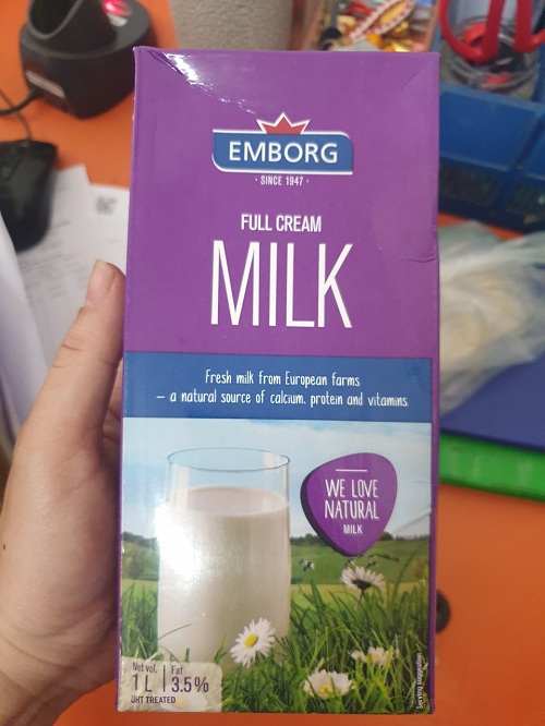Sữa Tươi Nguyên Chất Tiệt Trùng Nguyên Kem hiệu Emborg (1L)