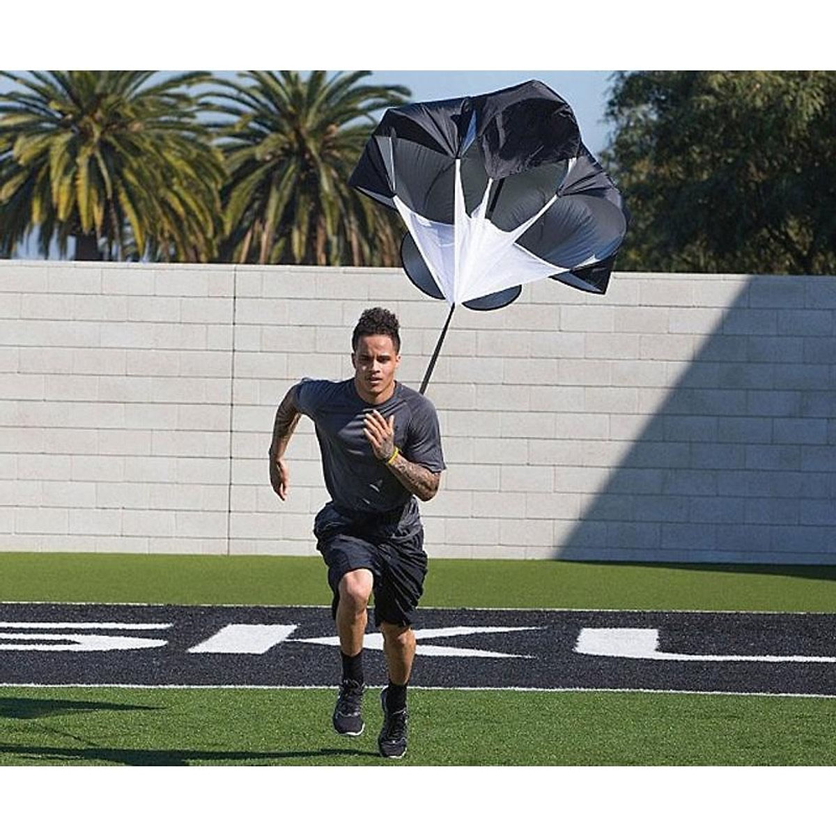 DÙ CẢN GIÓ CHO NGƯỜI TẬP CHẠY BỘ CHUYÊN NGHIỆP, dù tập chạy bộ