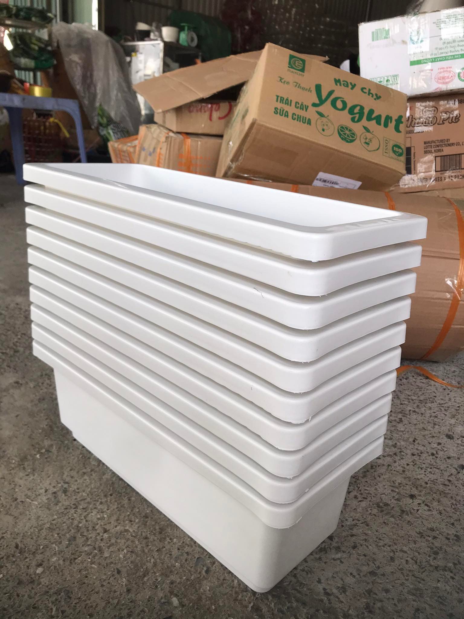 Combo 10 Chậu Nhựa Trồng Rau - Nuôi Cá Kích Thước 48 x 20 x 16 cm Màu Trắng