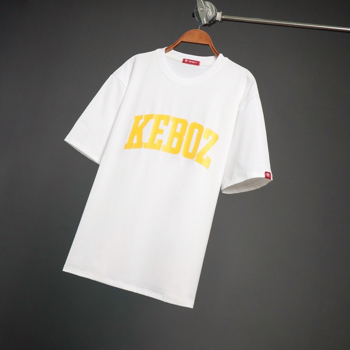 Áo Phông Nam Nữ Form Rộng Tay Lỡ Vải Cotton Mịn Mát - Chữ KEBOZ