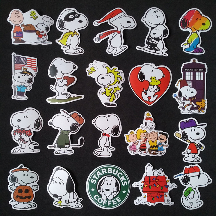 Bộ Sticker dán cao cấp chủ đề SNOOPY - Dùng dán Xe, dán mũ bảo hiểm, dán Laptop