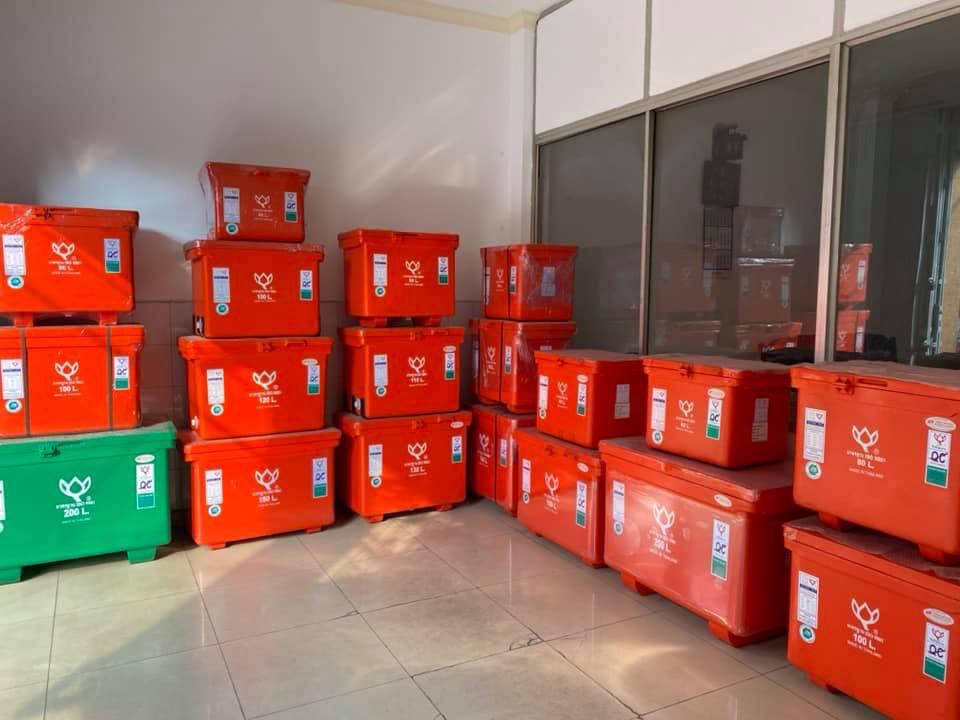Thùng giữ lạnh thái lan 200L hiệu hoa sen trữ hải sản, thực phẩm đông lạnh