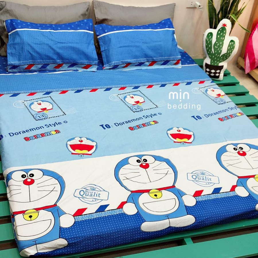 Set 3 món ga gối Poly cotton PL2 - Doraemon + Tặng 1 vỏ gối ôm - Tặng kèm 1 móc khóa Houston