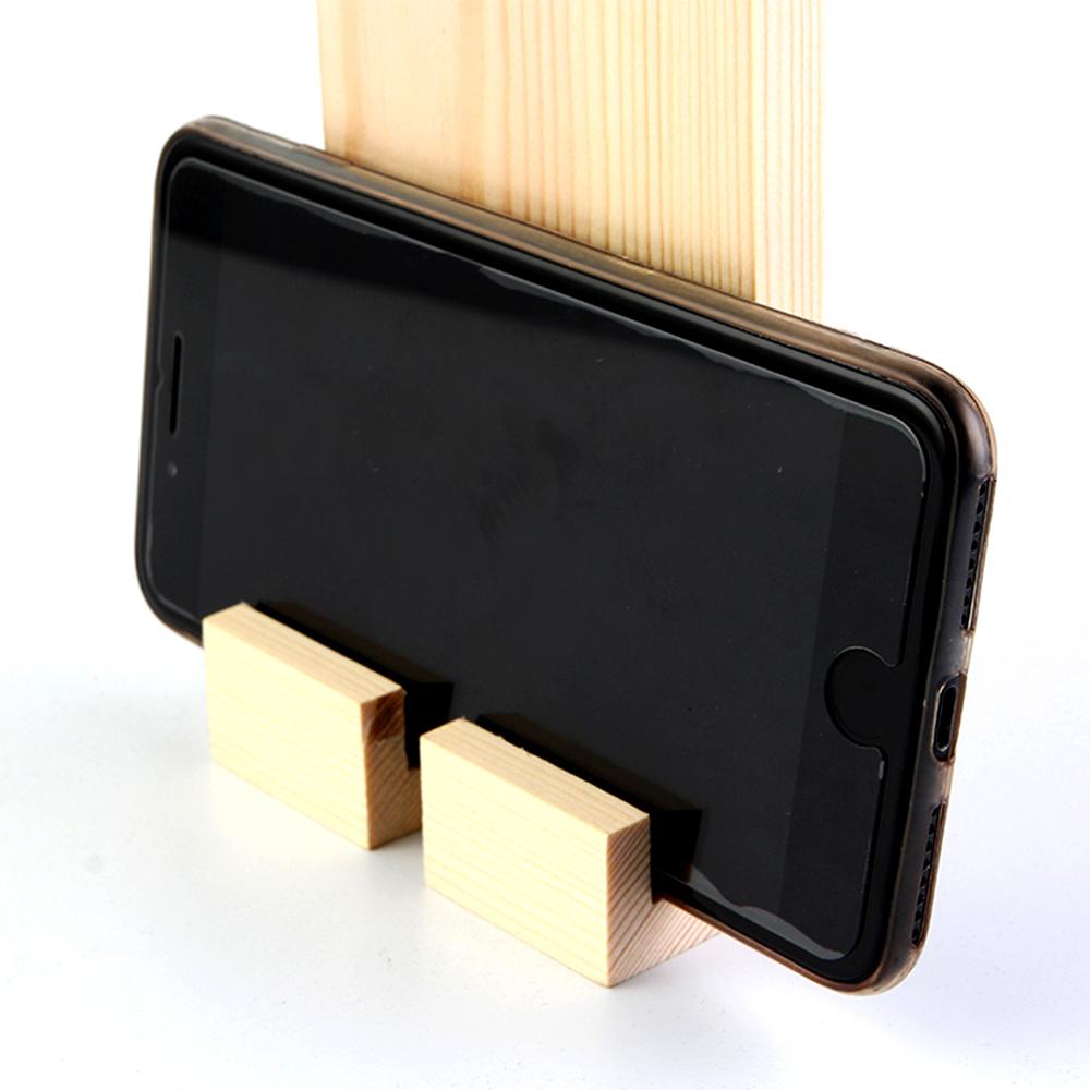Giá đỡ điện thoại sạc pin bằng gỗ treo tường