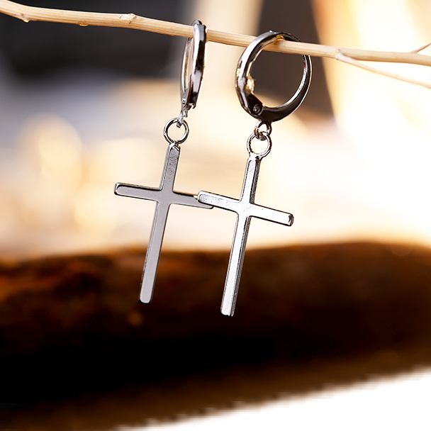 Bông tai khuyên tai idol hình chữ thập