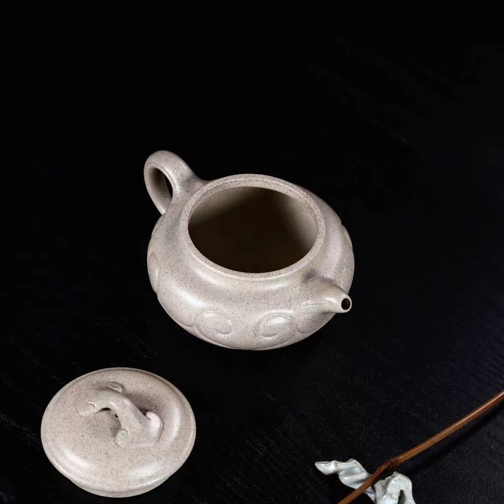 Ấm Tử Sa Nghi Hưng Phỏng Cổ Như Ý 280 ml