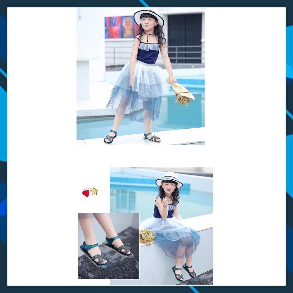 Sandal bé gái đính đá chữ H 20779 (size 26-35)