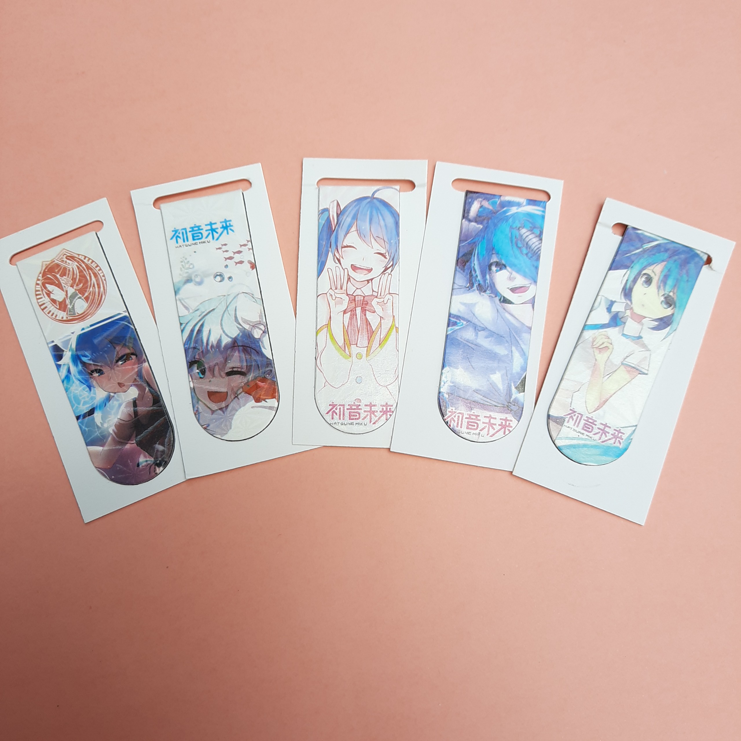 Combo 5 Bookmark Nam Châm Đánh Dấu Sách - Anime (Mẫu Ngẫu Nhiên)