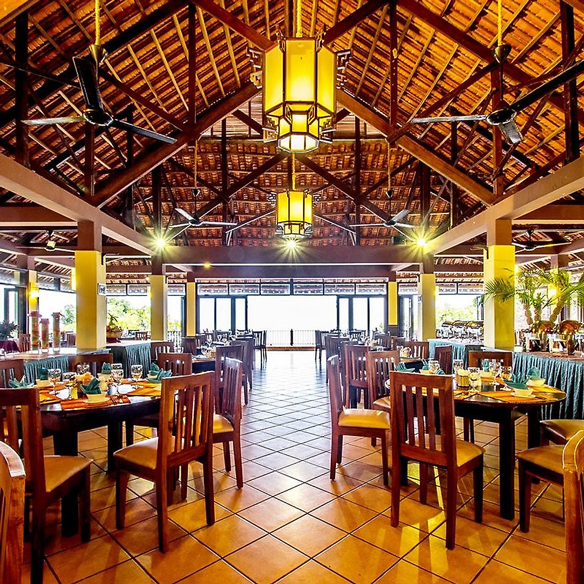 Hình ảnh Romana Resort 4* Mũi Né Phan Thiết - Ăn 03 Bữa, Phòng Hướng Biển, Hồ Bơi Lớn, Bãi Biển Riêng Và Nhiều Ưu Đãi Hấp Dẫn