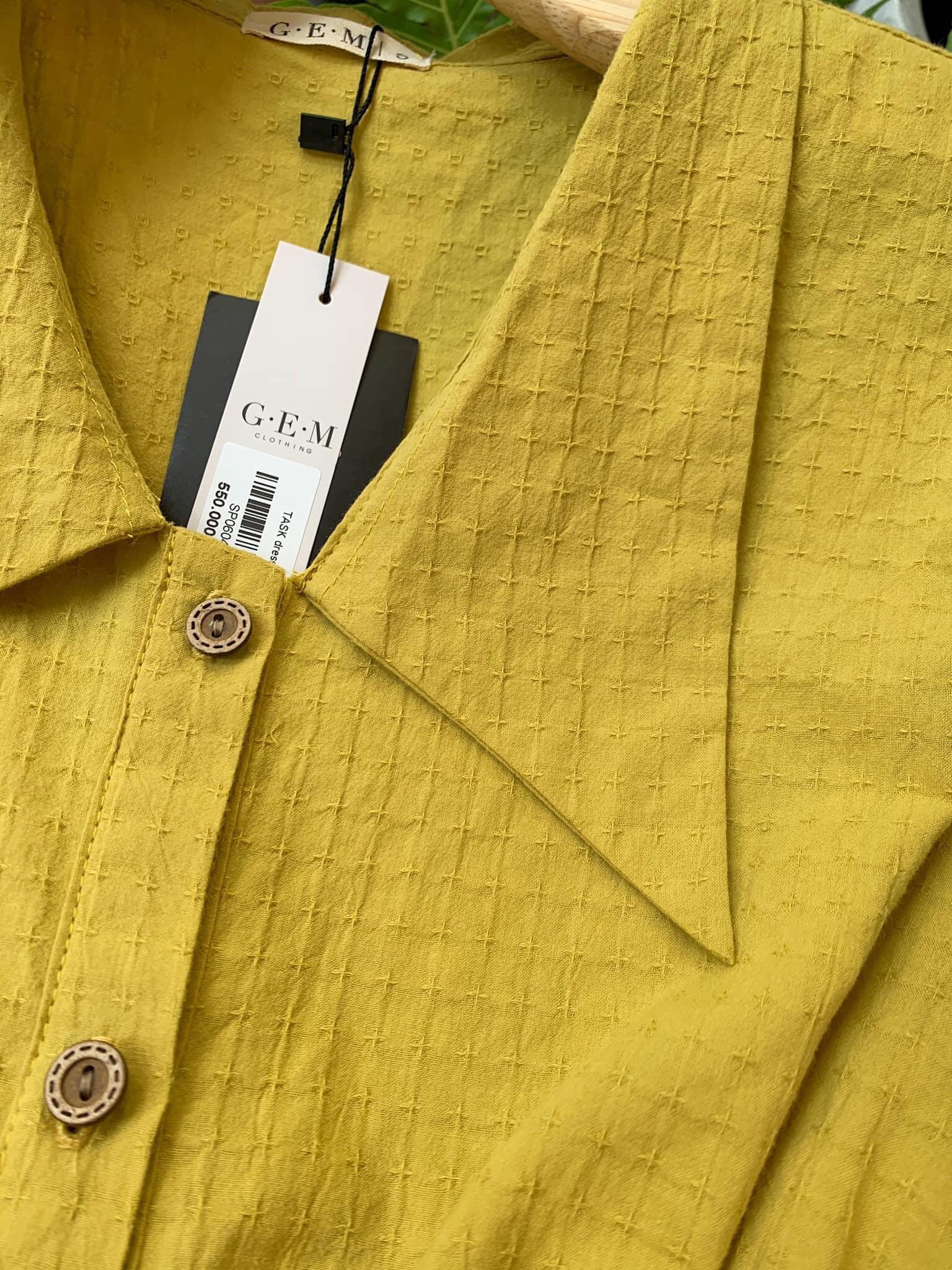 Đầm vàng nhún thân Task Dress Gem Clothing SP060402