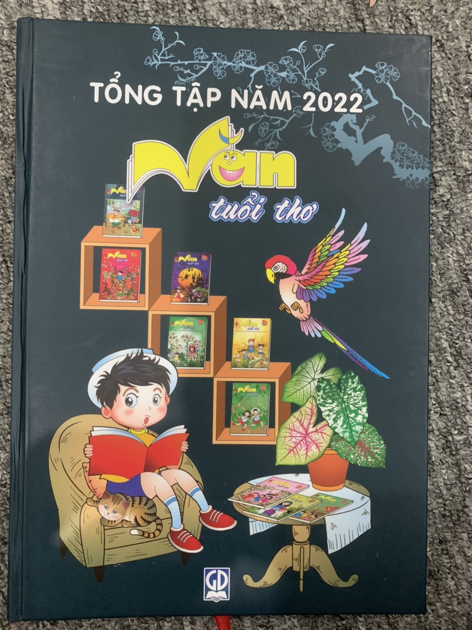 Sách - Tổng tập Văn tuổi thơ năm 2022 (dành cho tiểu học)