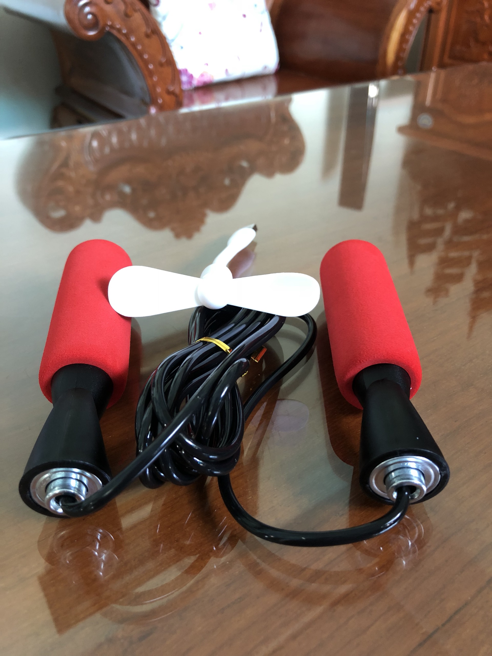 Dây nhảy thể dục,chất liệu PVC 3m tùy ý điều chỉnh- TẶNG KÈM QUẠT USB