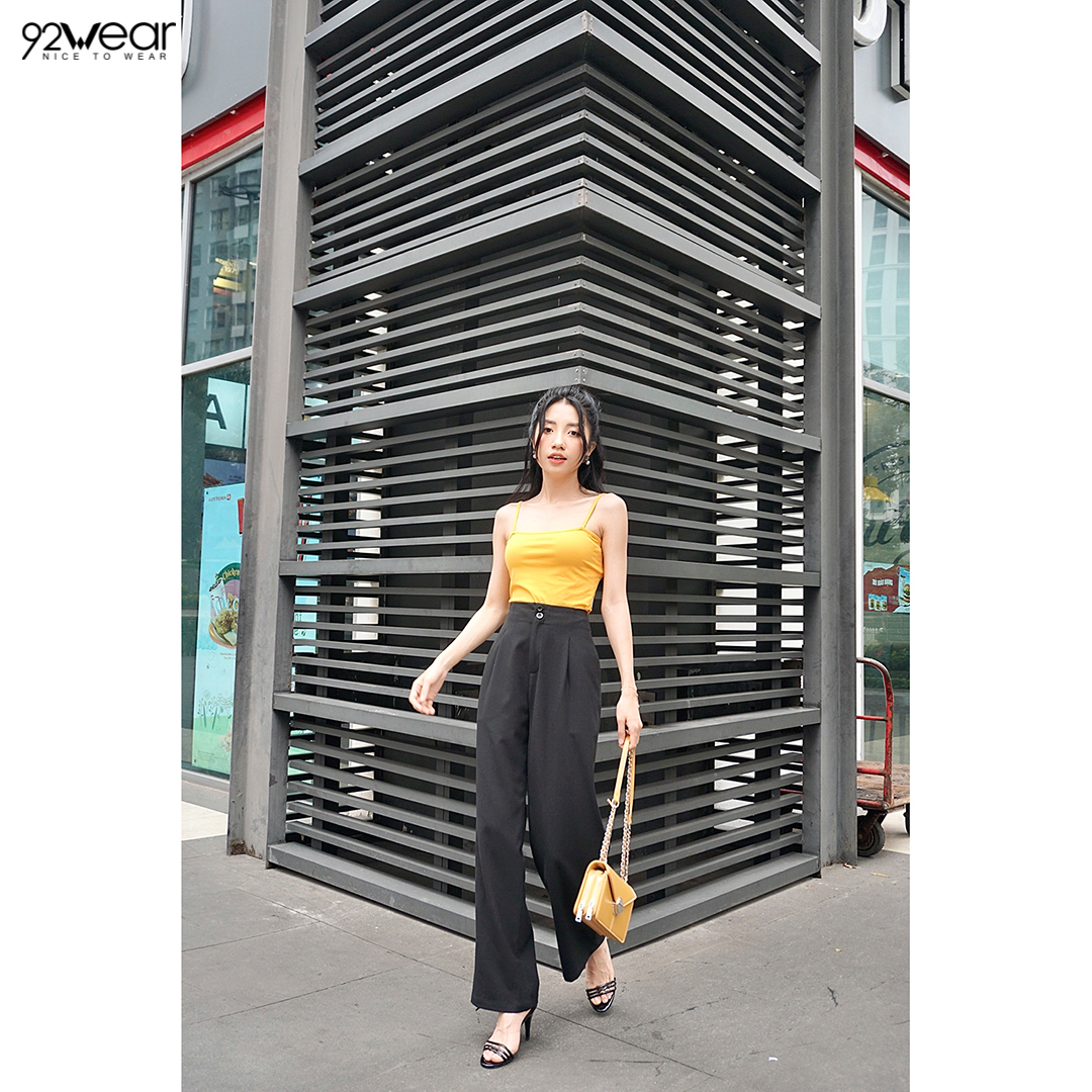 Áo thun 2 dây croptop 92WEAR ATW0828