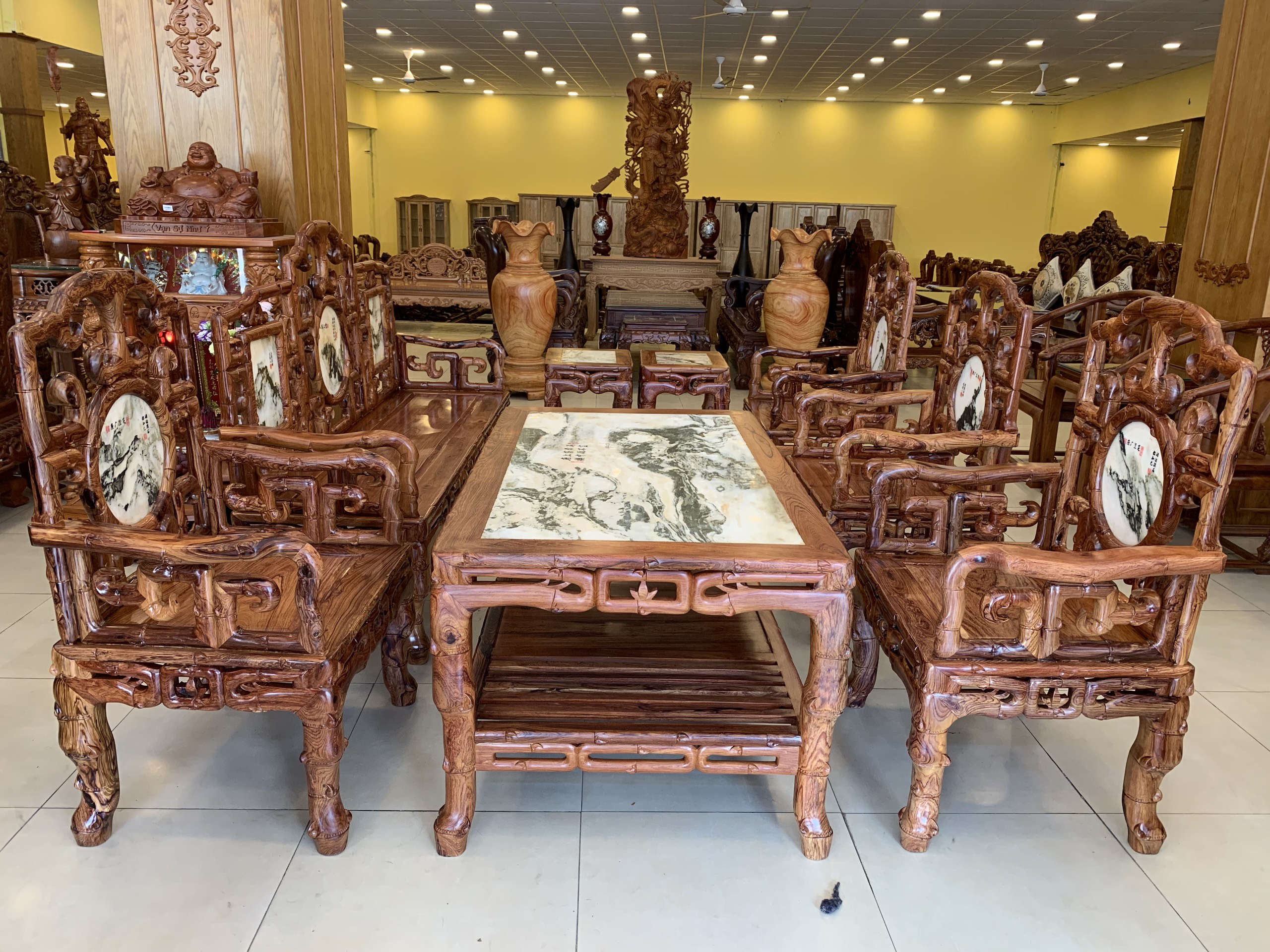 Bộ bàn ghế móc đá triện trúc gỗ cẩm lai xịn 8 món