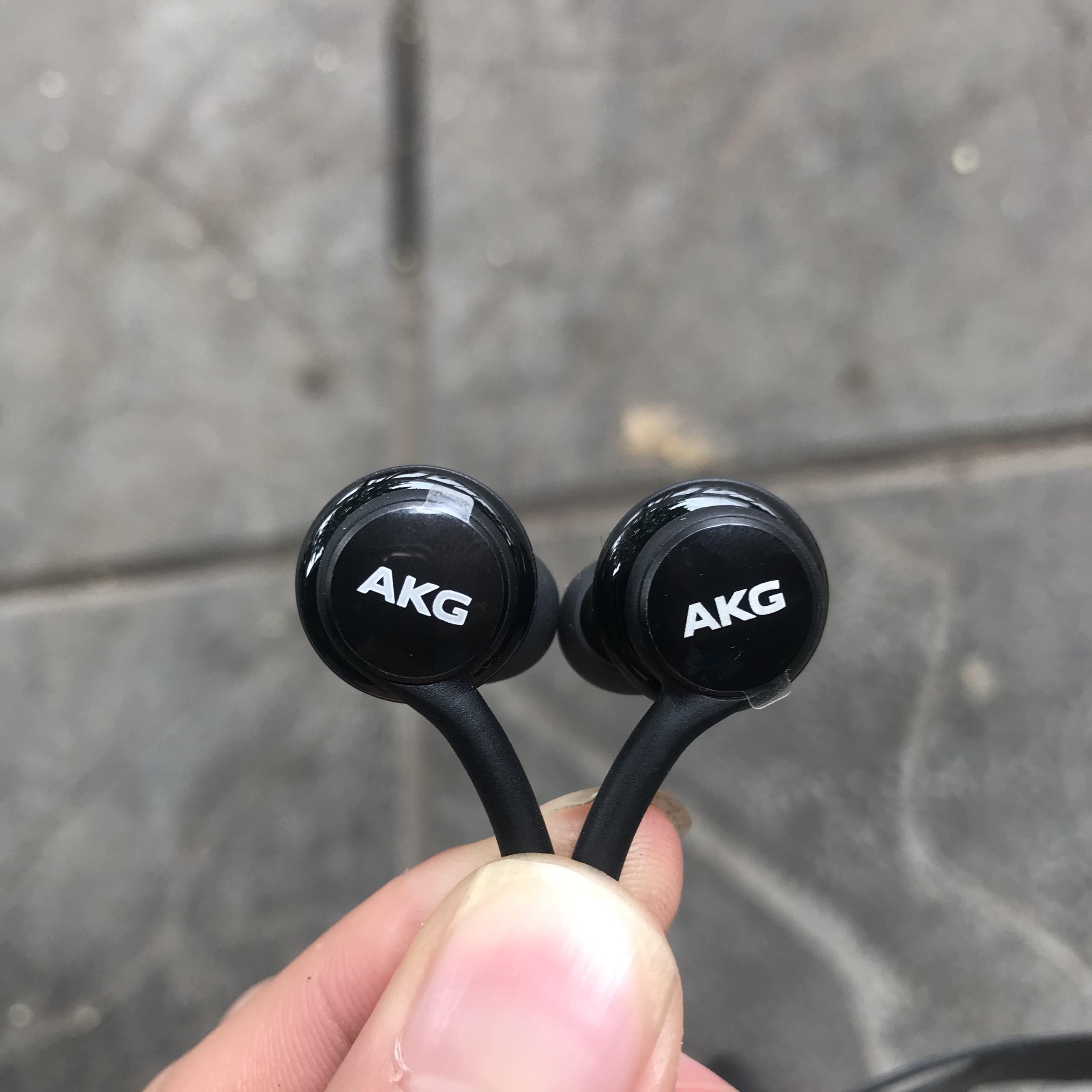 Tai nghe AKG note 9 samsung