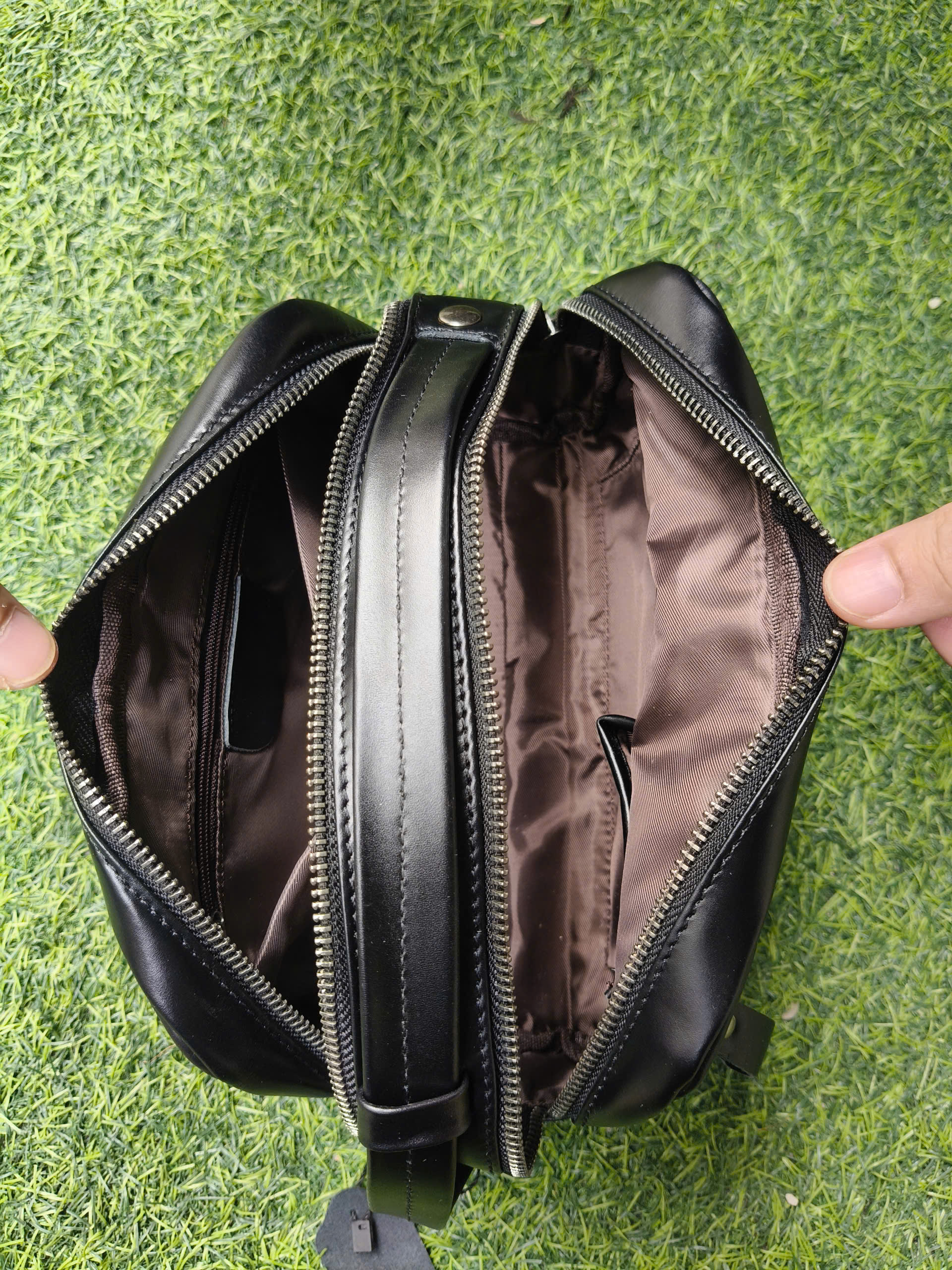 Clutch Da Cầm Tay Nam Da Bò Thật Nguyên Miếng BHM7460 – Chống Xước, Chống Nước, Sang Trọng – Dung Tích Rộng