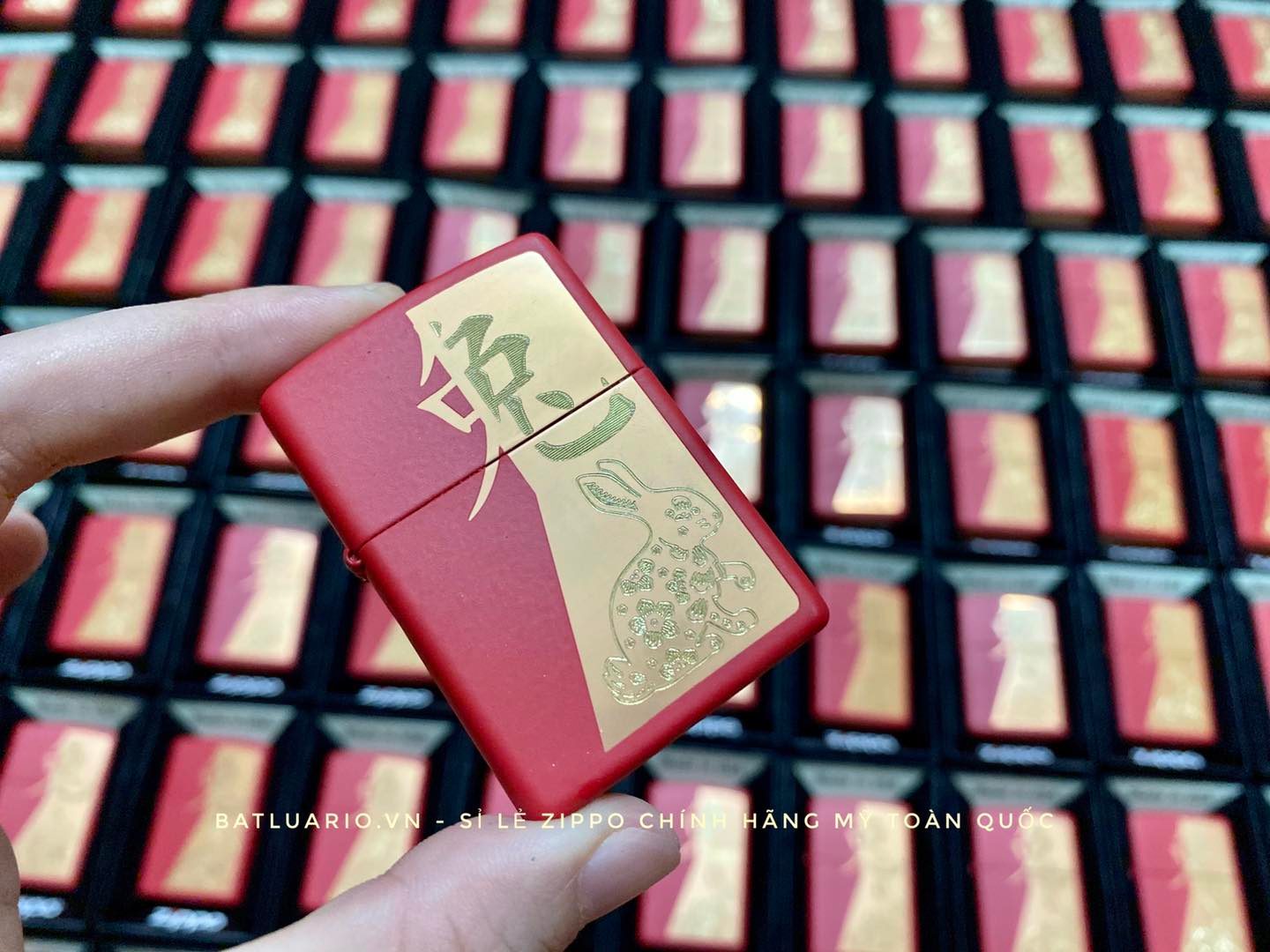 Bật Lửa Zippo 48282 – Zippo Year of the Rabbit Red Matte