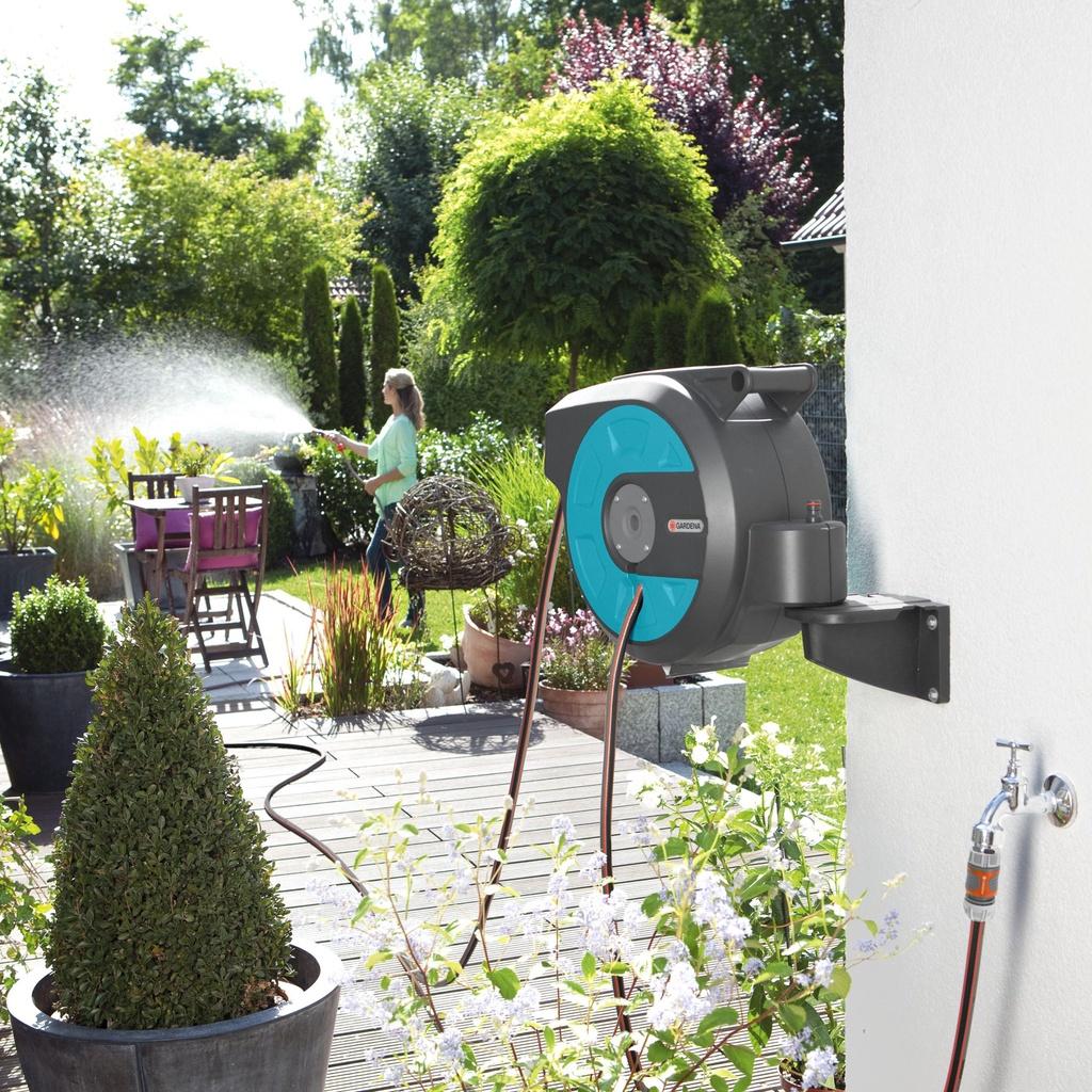 Bộ Vòi Tưới Cây Dây Cuốn Tự Động Gardena, Dài 20m, Có Gá Treo Tường, Có Thể Nối Dài Dây, Nhập Đức