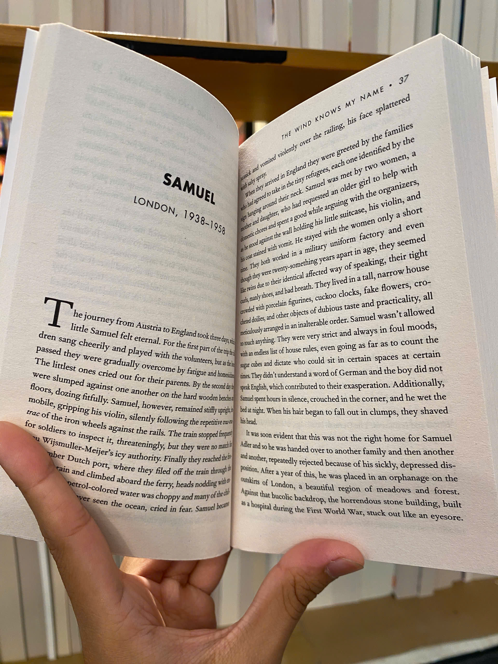 Sách - The Wind Knows My Name by Isabel Allende | English Historical Fiction / Ngoại văn Nhập khẩu