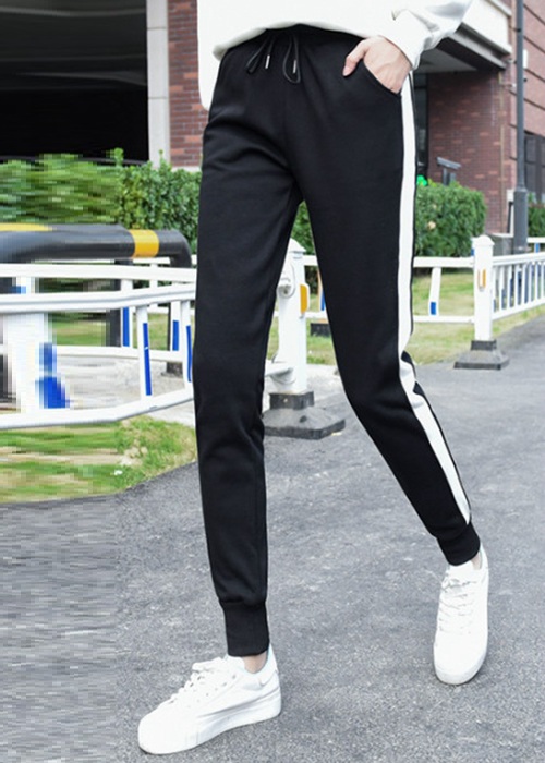 Quần thun jogger nữ phối 1 sọc HILO-QN01