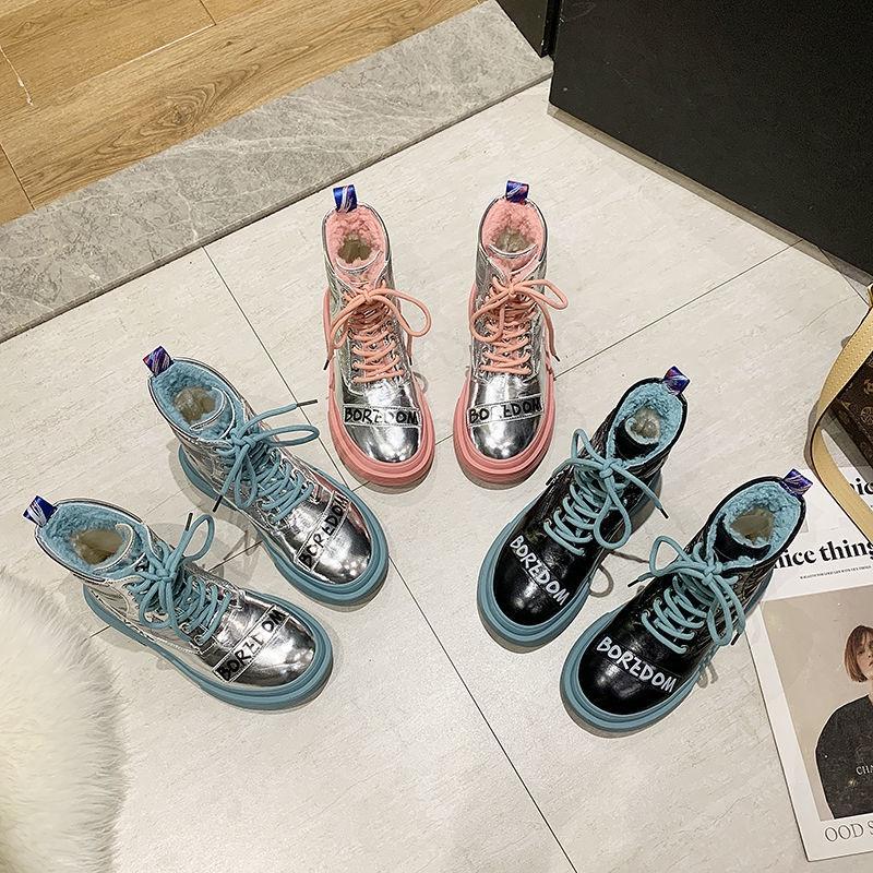 Ins online Giày bốt martin da đế bằng phối màu thời trang cá tính cho nữ