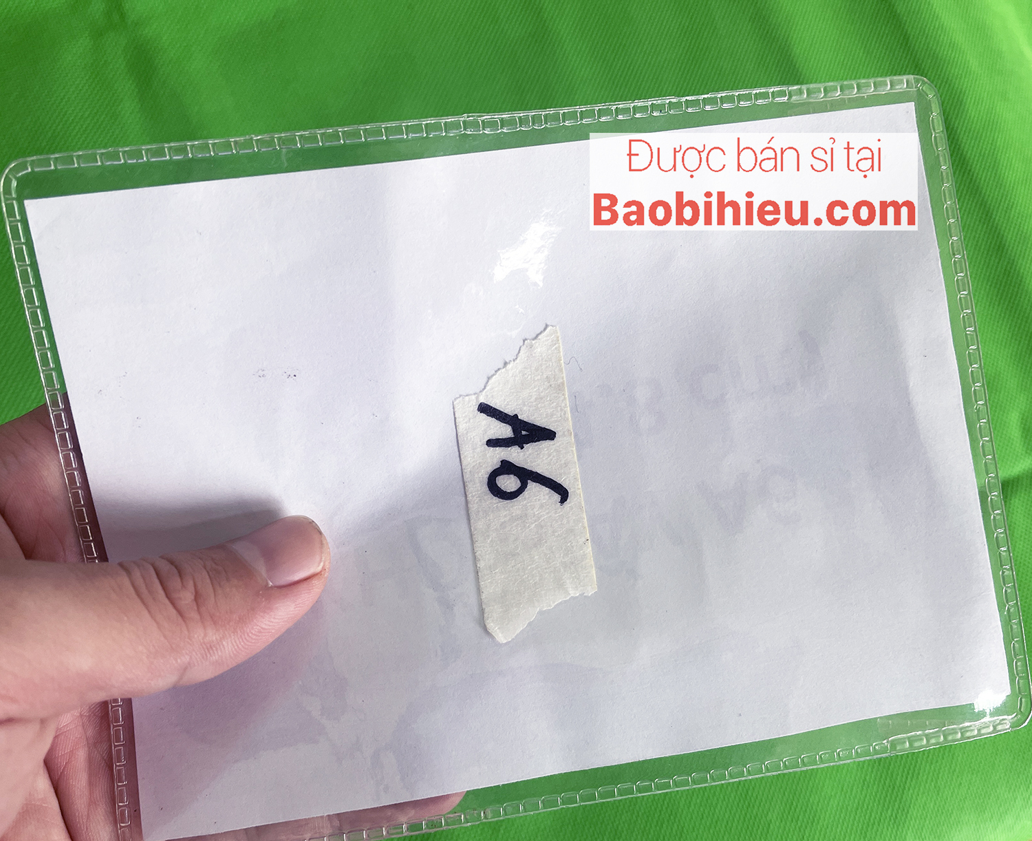 Túi đựng GIẤY KHỔ A6 bằng nhựa dẻo trong suốt, có nắp đậy bamarau B943