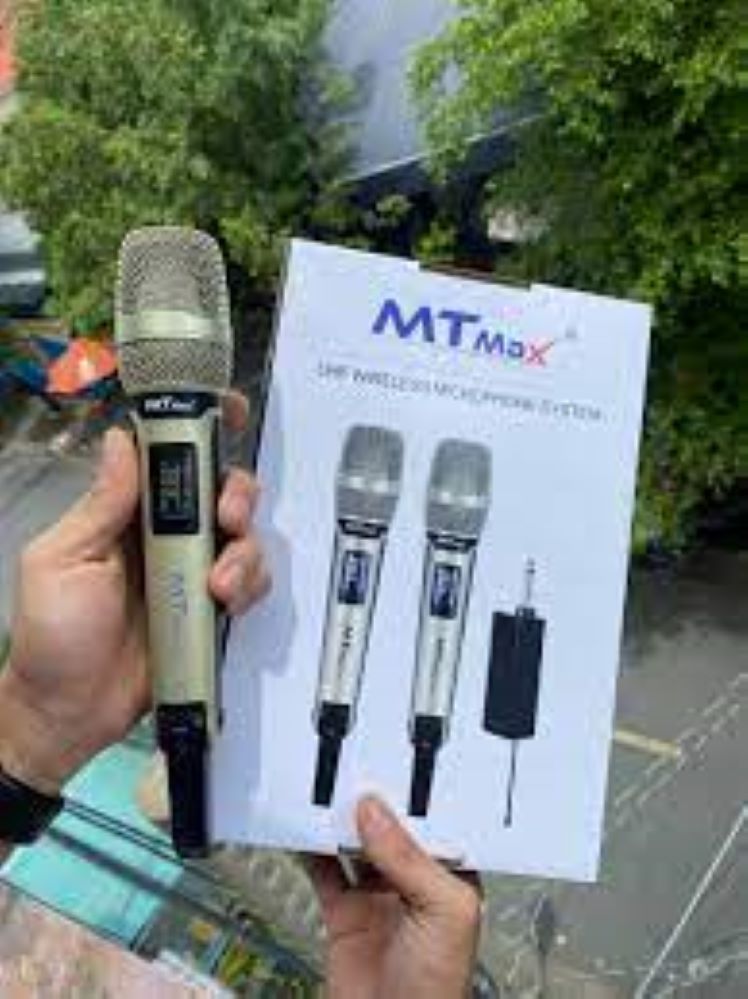Micro Không Dây MTMAX Q02 Cao Cấp 2 Mic Chuyên Dùng Cho karaoke Hát Nhẹ