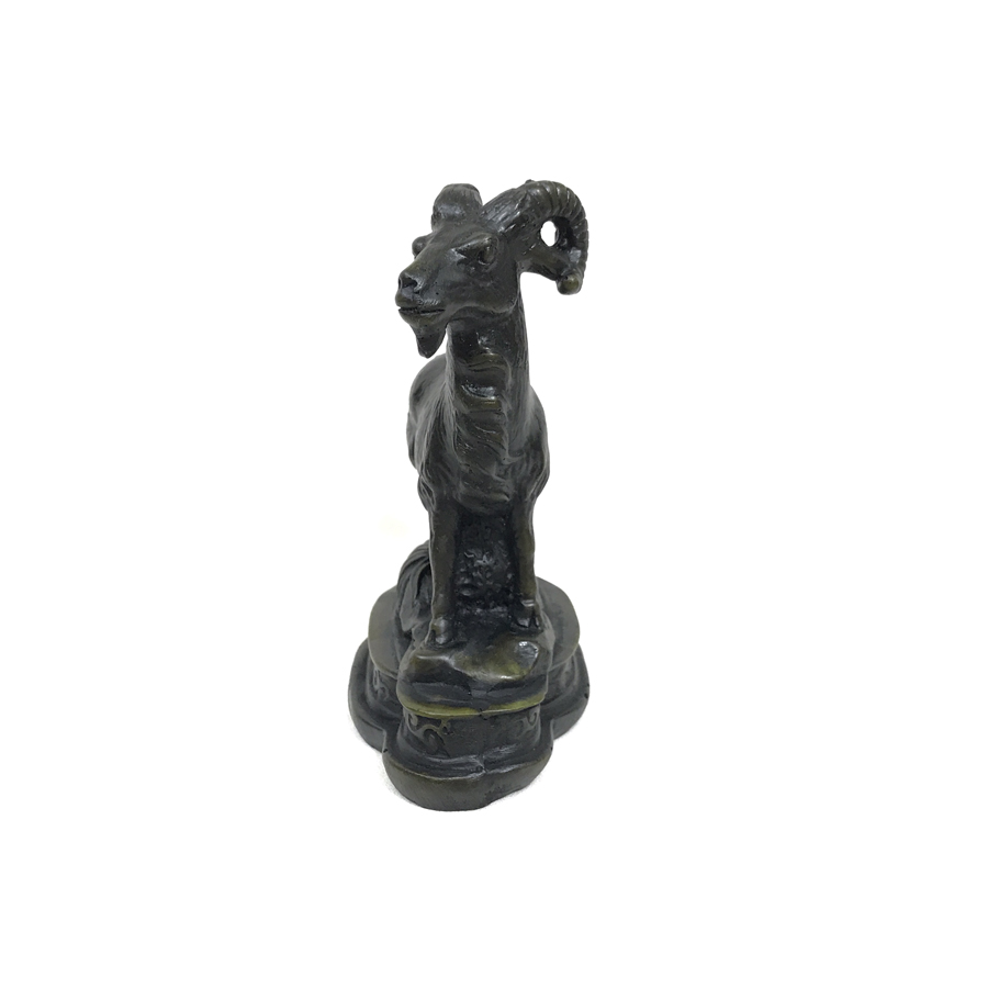 Tượng đá Dê phong thủy trang trí bàn làm việc mang may mắn tài lộc - Chiều cao 11cm - Màu nâu đen