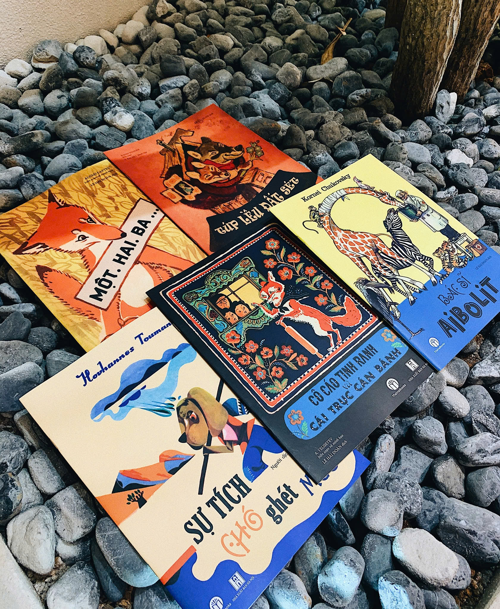 [Giải cứu sách] BỘ SÁCH THIẾU NHI DÂN GIAN NGA 12 CUỐN – Mai Hà Books