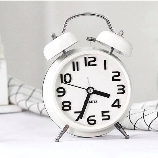 ĐỒNG HỒ ĐỂ BÀNĐỒNG HỒ QUARTZ NHIỀU MÀU CÓ CHUÔNG REO BÁO THỨC CAO CẤP THIẾT KẾ SANG TRỌNG