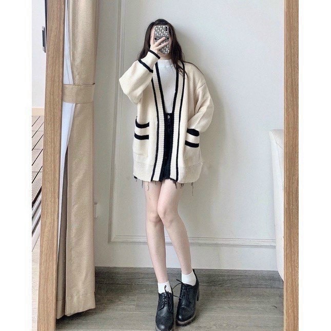 Áo khoác cardigan len viền sọc có túi thơi trang